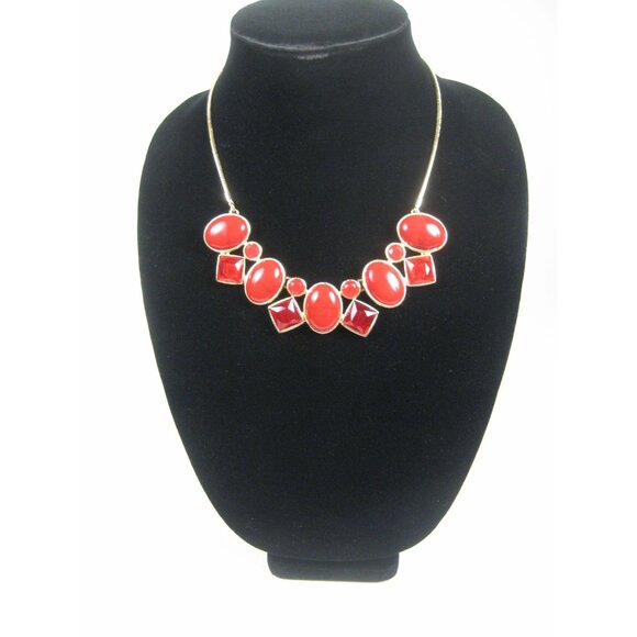 Monet Bib Plastic Cabochon Goldtone Necklace Adjustable Clasp Statement 18 inch - Picture 7 of 11